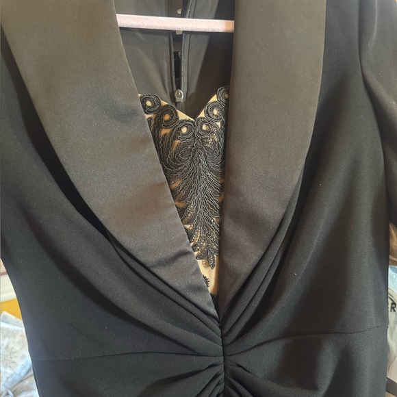 Tadashi Shoji Black Lace Long Sleeve Dress - Picture 5 of 7